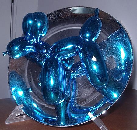 Jeff Koons, Balloon Dog
1995, hand-glazed porcelain